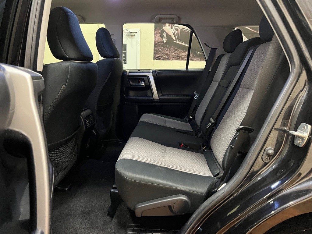 2024 Toyota 4Runner Image 18
