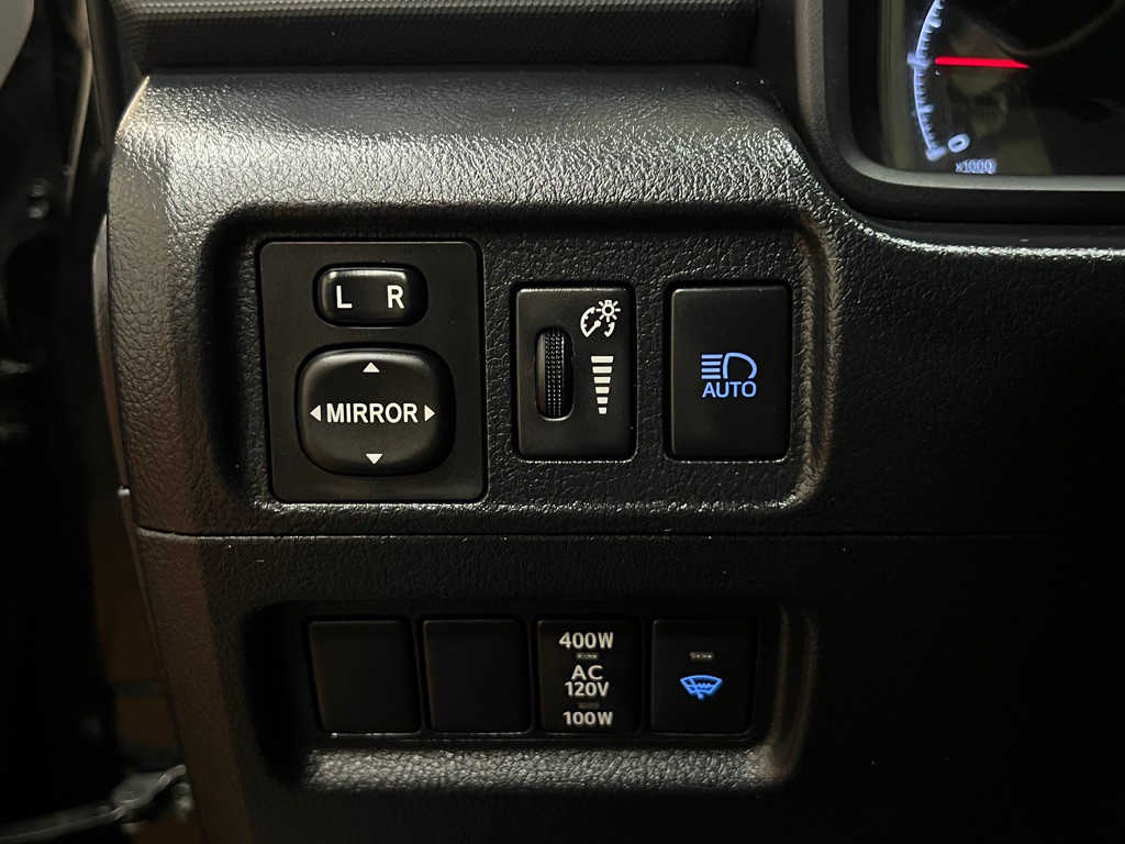2024 Toyota 4Runner Image 32