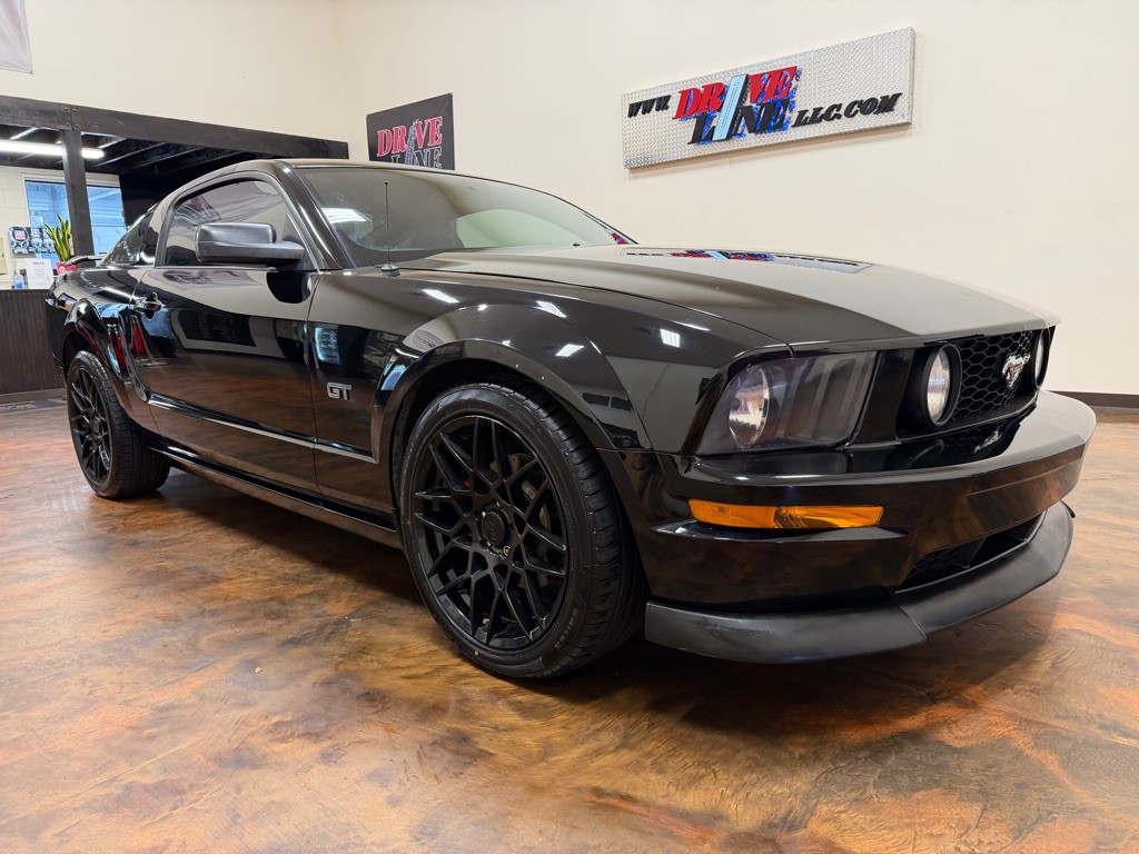 2006 Ford Mustang Image 3