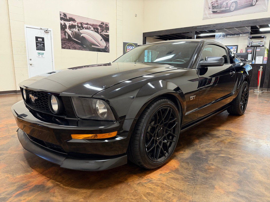 2006 Ford Mustang Image 5