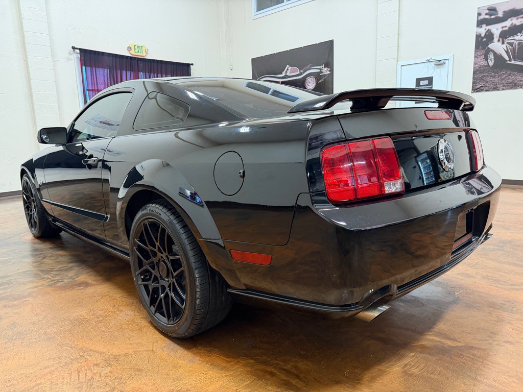 2006 Ford Mustang Image 7