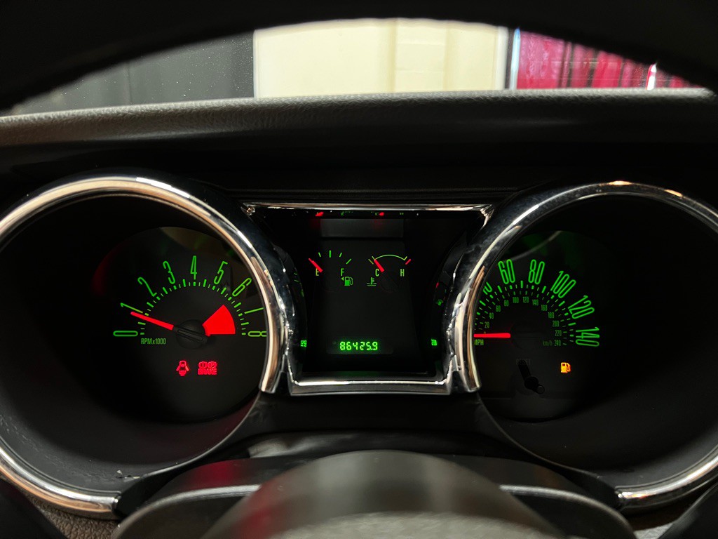 2006 Ford Mustang Image 24