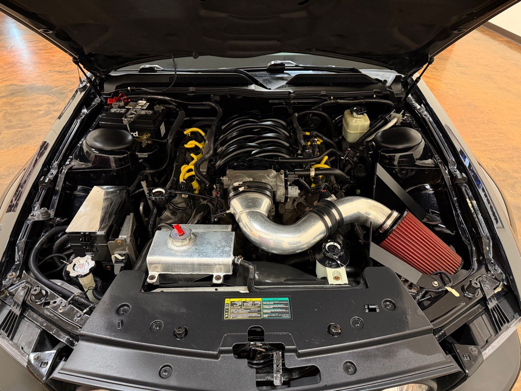 2006 Ford Mustang Image 32