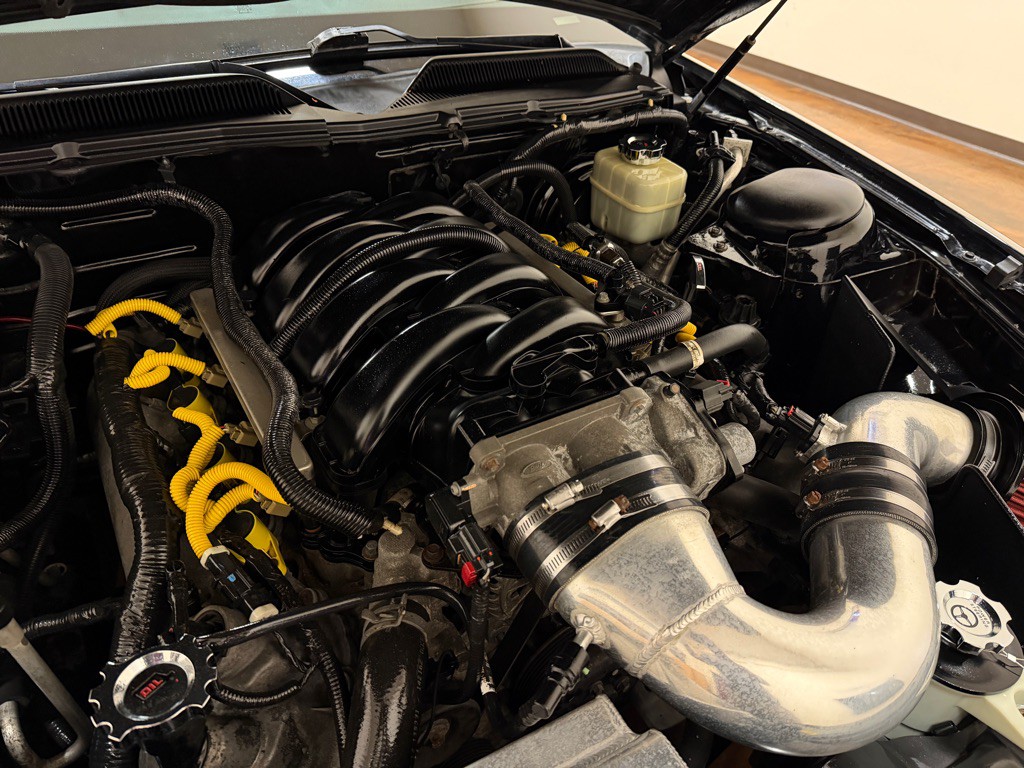 2006 Ford Mustang Image 33