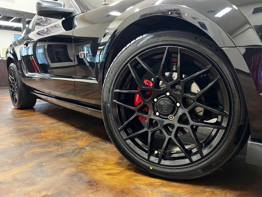2006 Ford Mustang Image 42