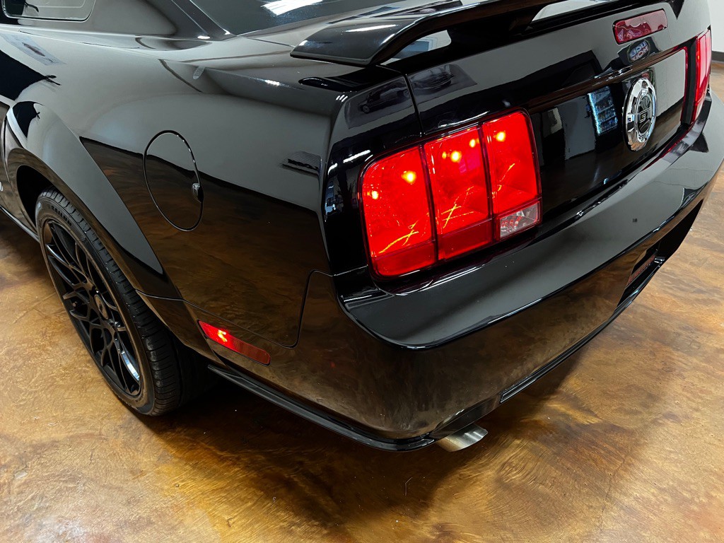 2006 Ford Mustang Image 45