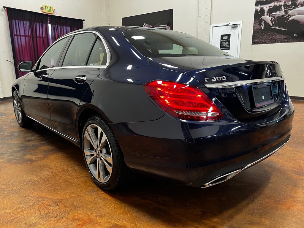 2018 Mercedes-Benz C-Class Image 7