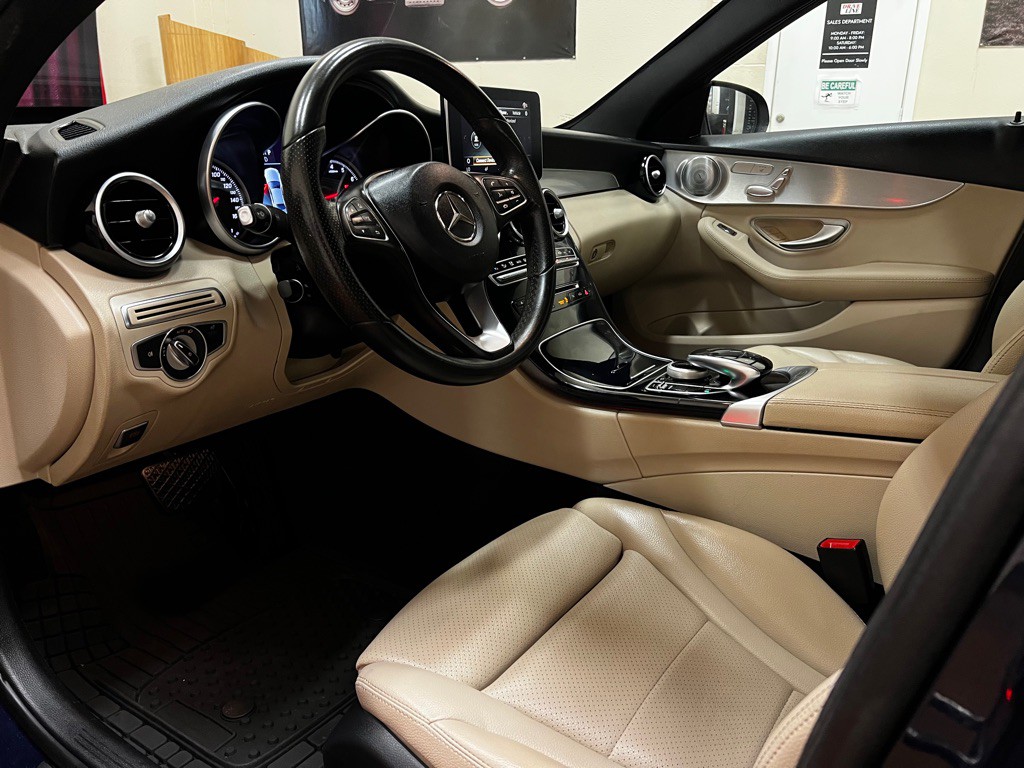 2018 Mercedes-Benz C-Class Image 14