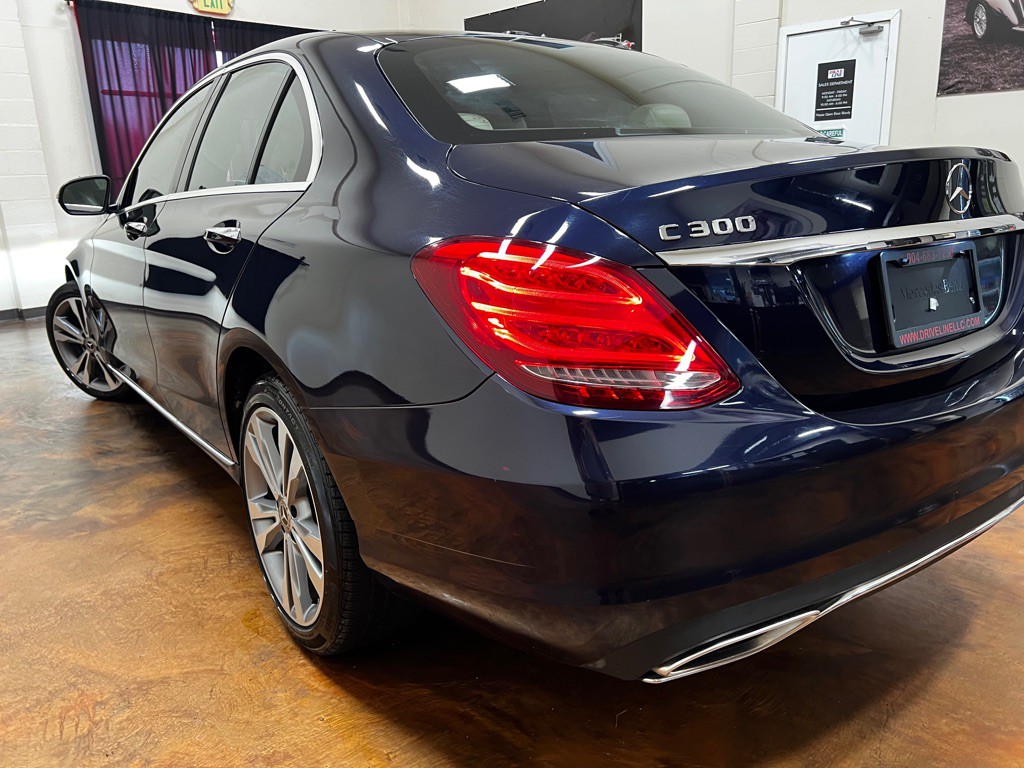 2018 Mercedes-Benz C-Class Image 38