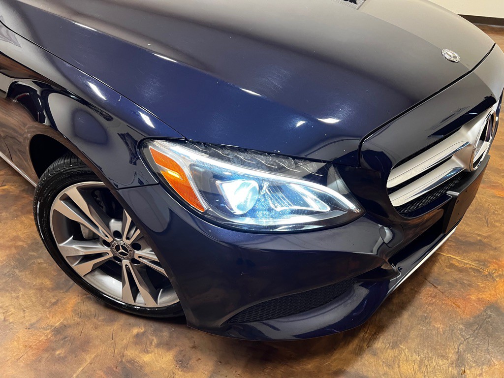 2018 Mercedes-Benz C-Class Image 43