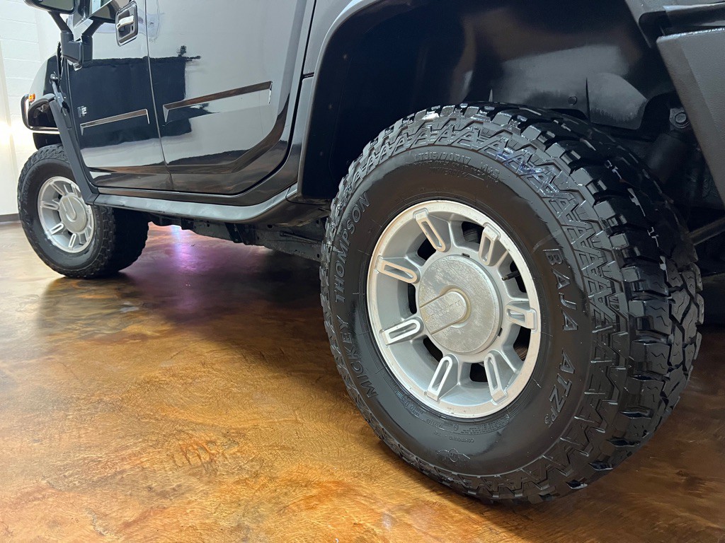 2003 HUMMER H2 Image 48