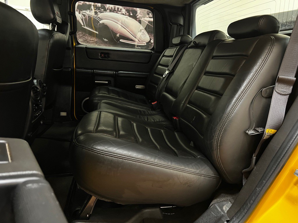 2006 HUMMER H2 Image 17
