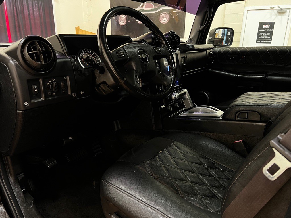 2006 HUMMER H2 Image 14