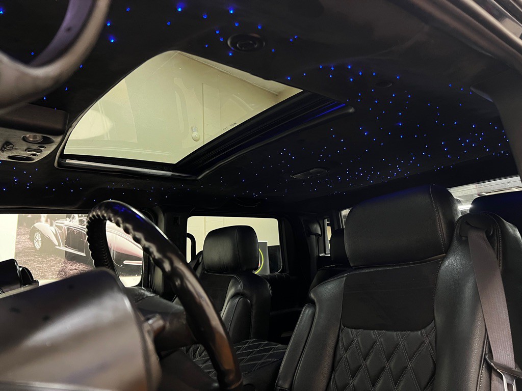 2006 HUMMER H2 Image 17