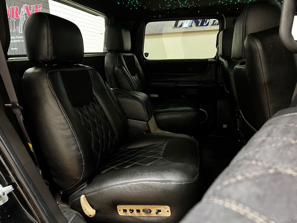 2006 HUMMER H2 Image 23