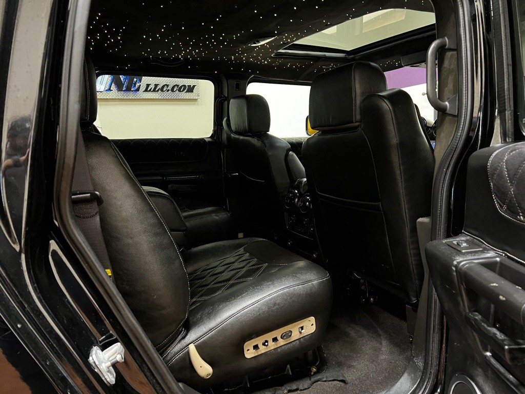 2006 HUMMER H2 Image 25