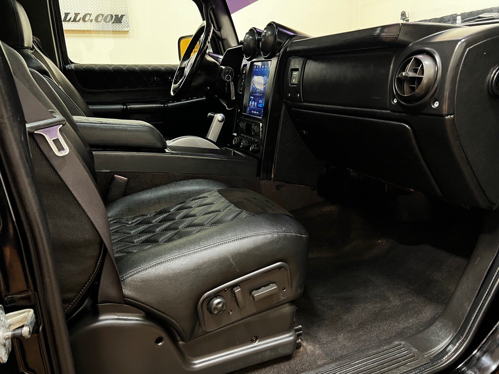 2006 HUMMER H2 Image 28