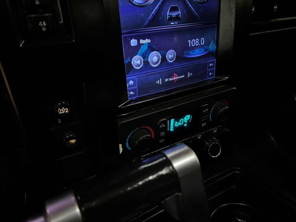2006 HUMMER H2 Image 36