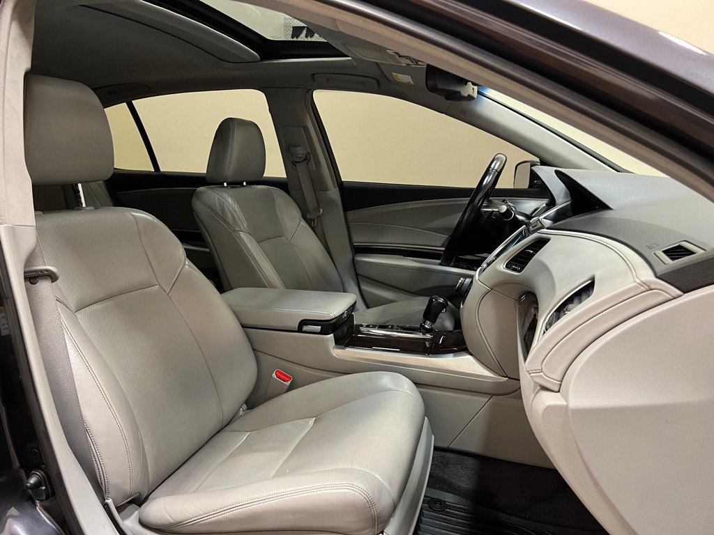 2014 Acura RLX Image 23