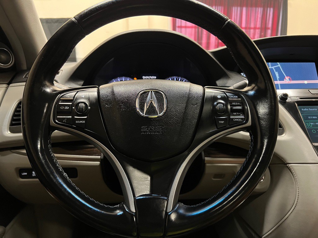 2014 Acura RLX Image 24