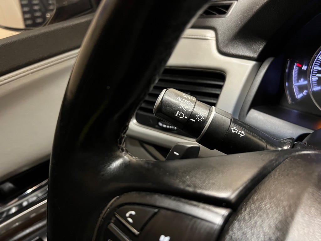 2014 Acura RLX Image 36