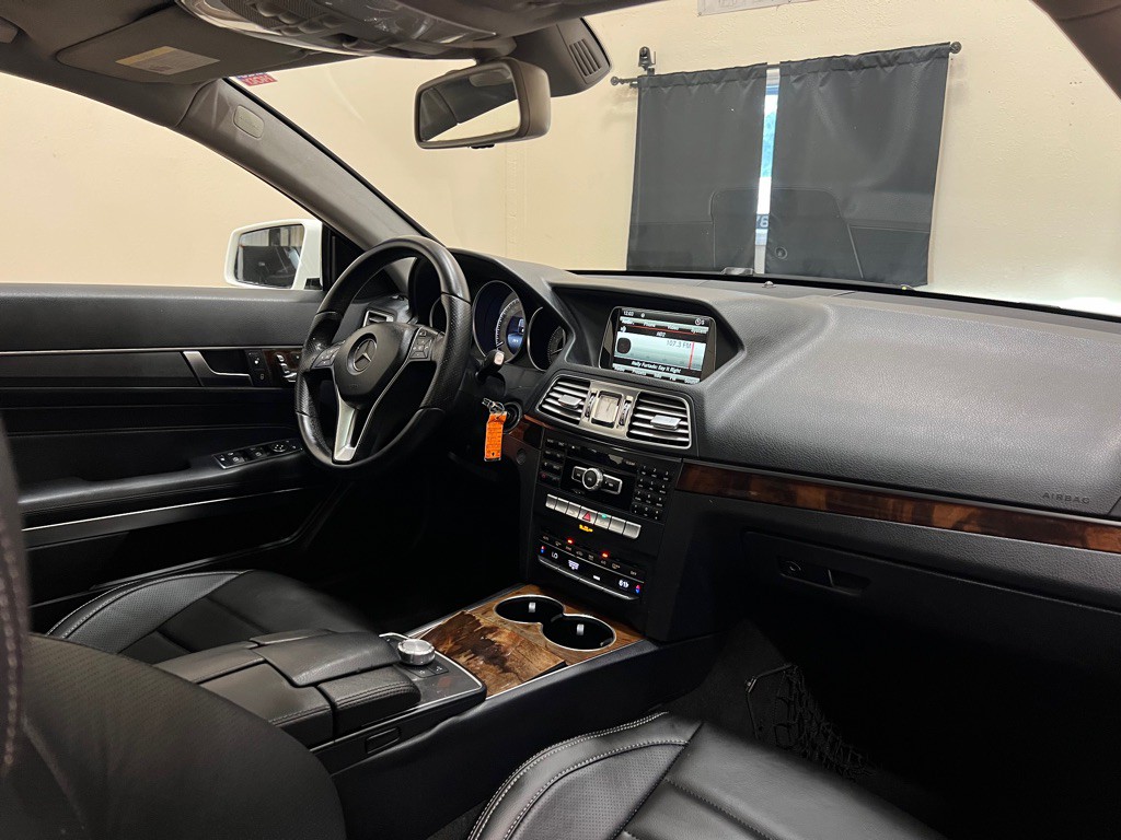 2014 Mercedes-Benz E-Class Image 21