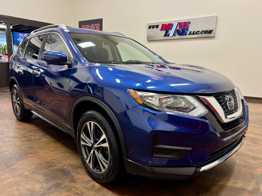 2019 Nissan Rogue Image 3