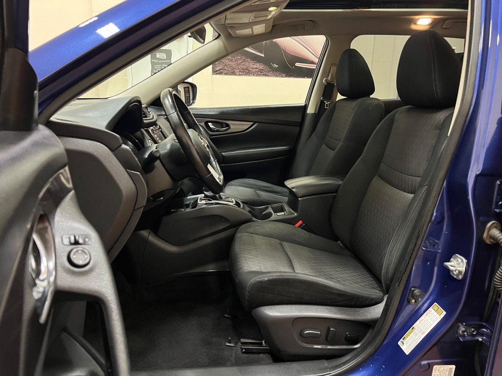 2019 Nissan Rogue Image 15