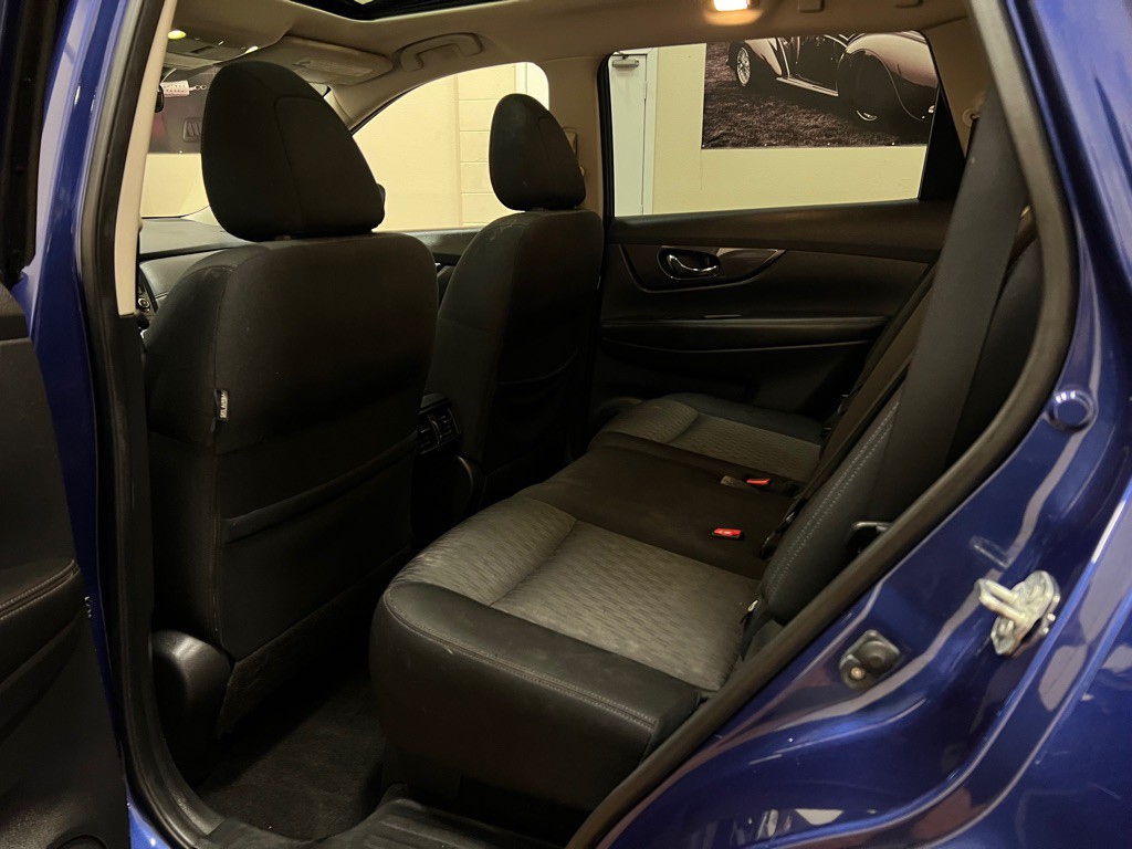 2019 Nissan Rogue Image 19