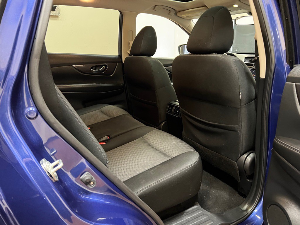 2019 Nissan Rogue Image 22