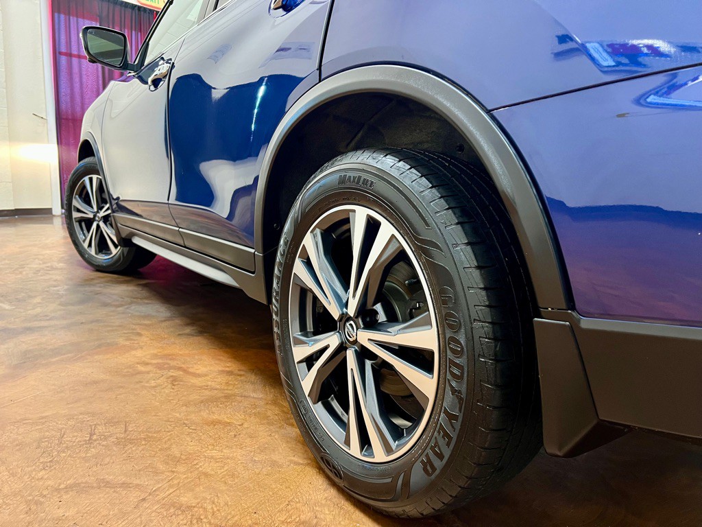 2019 Nissan Rogue Image 45