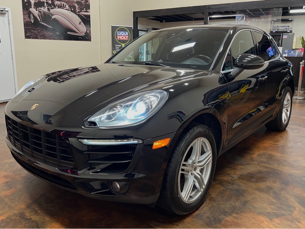 2015 Porsche Macan Image 5