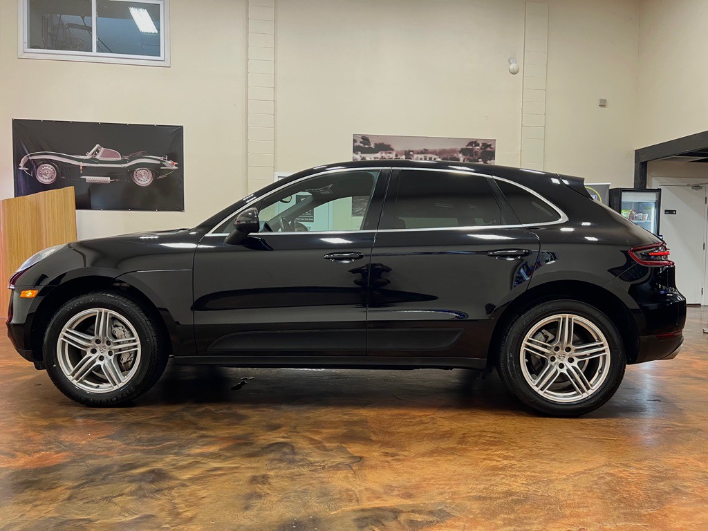 2015 Porsche Macan Image 6