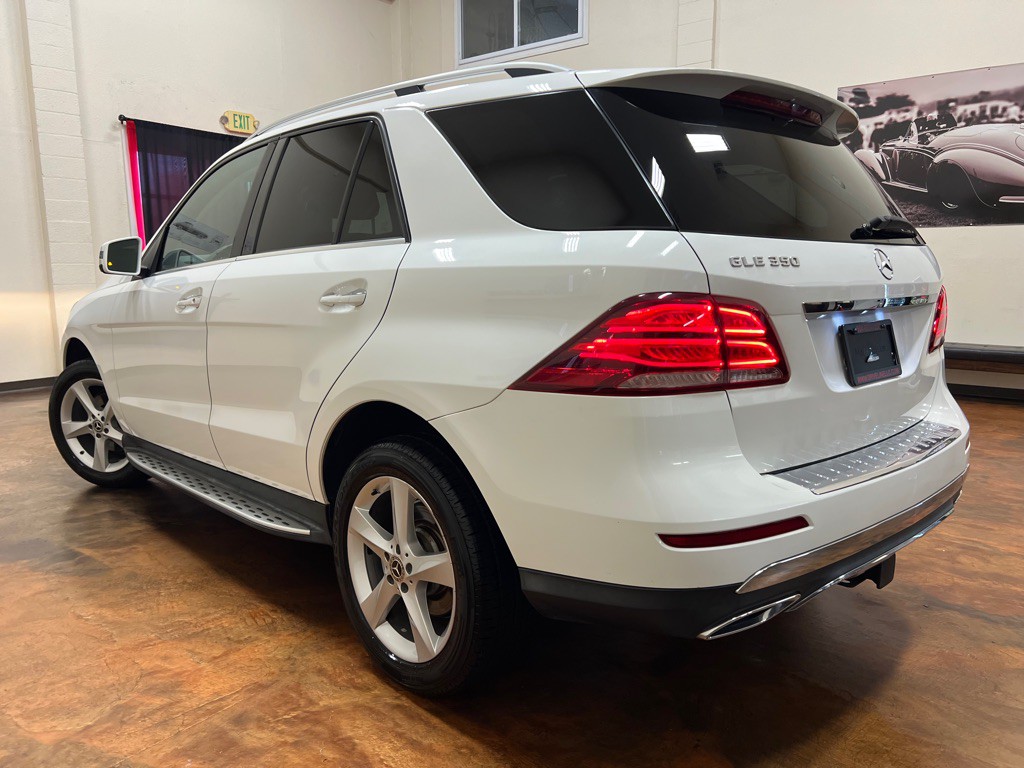 2018 Mercedes-Benz GLE-Class Image 2