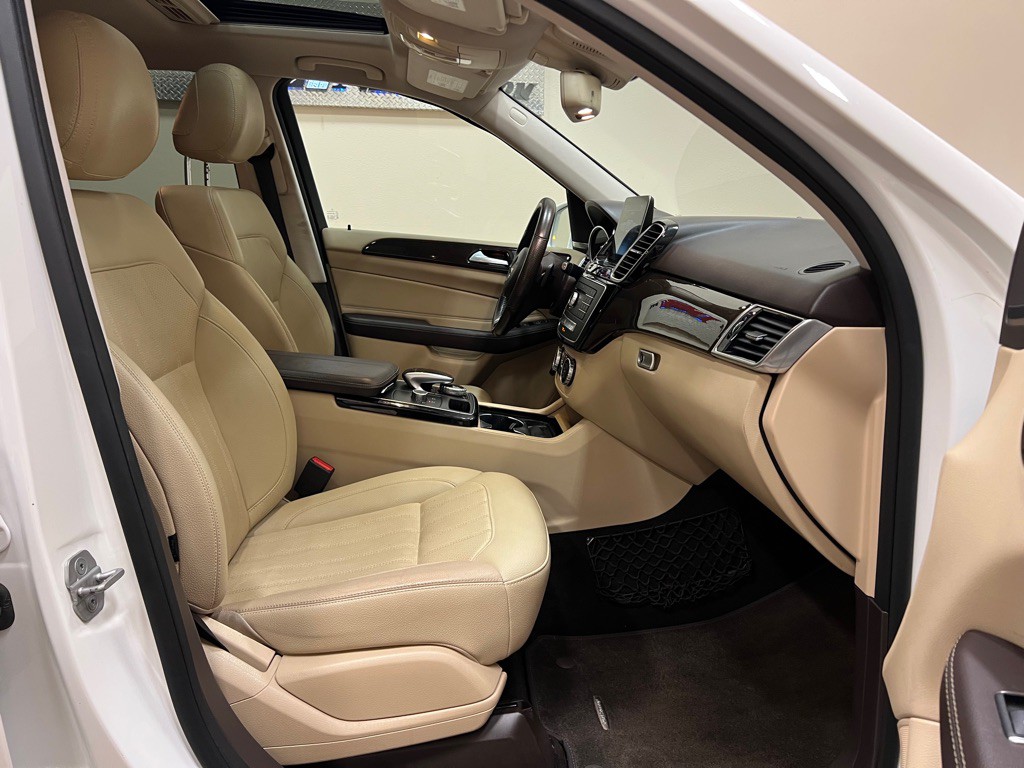 2018 Mercedes-Benz GLE-Class Image 24