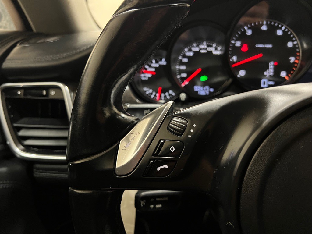 2011 Porsche Panamera Image 29