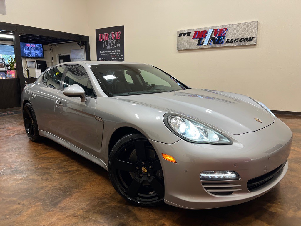 2011 Porsche Panamera Image 43