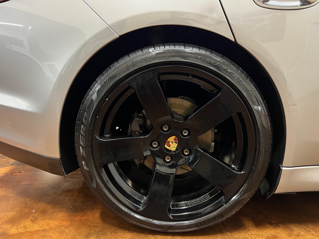 2011 Porsche Panamera Image 52