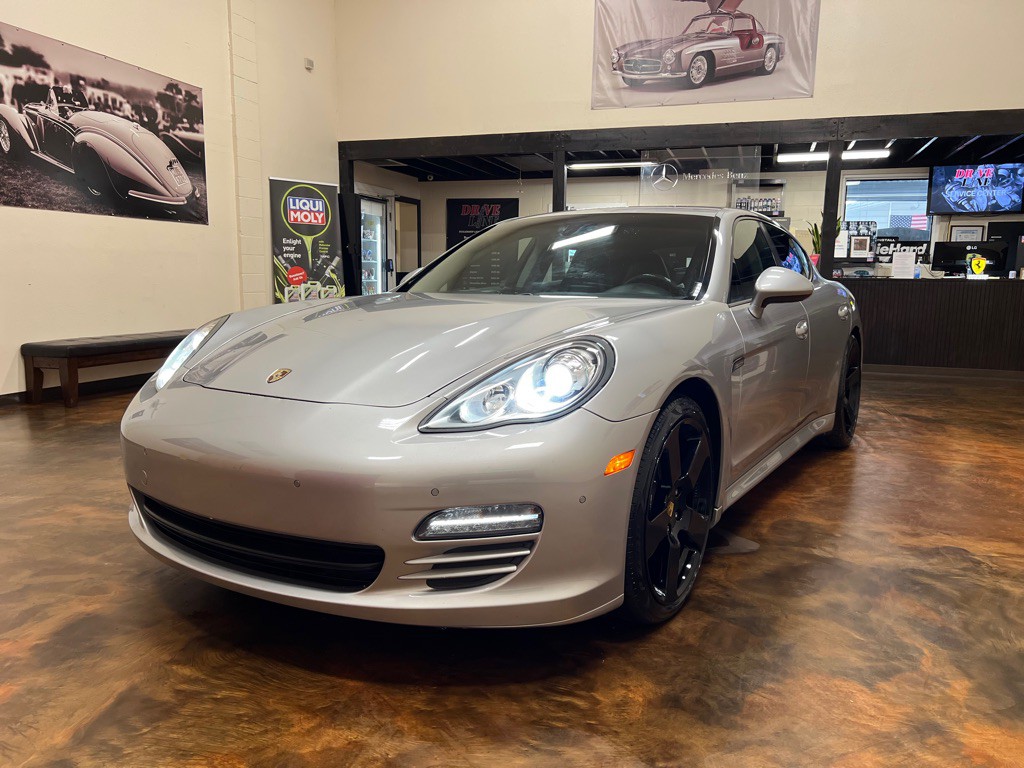 2011 Porsche Panamera Image 54