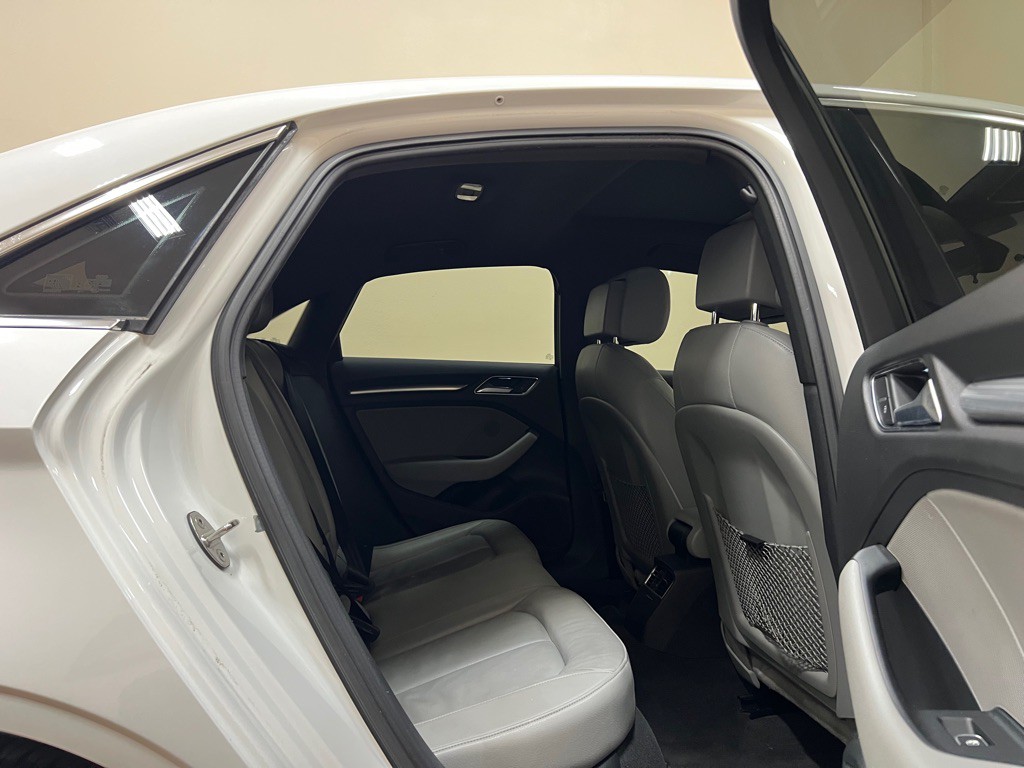 2018 Audi A3 Image 23