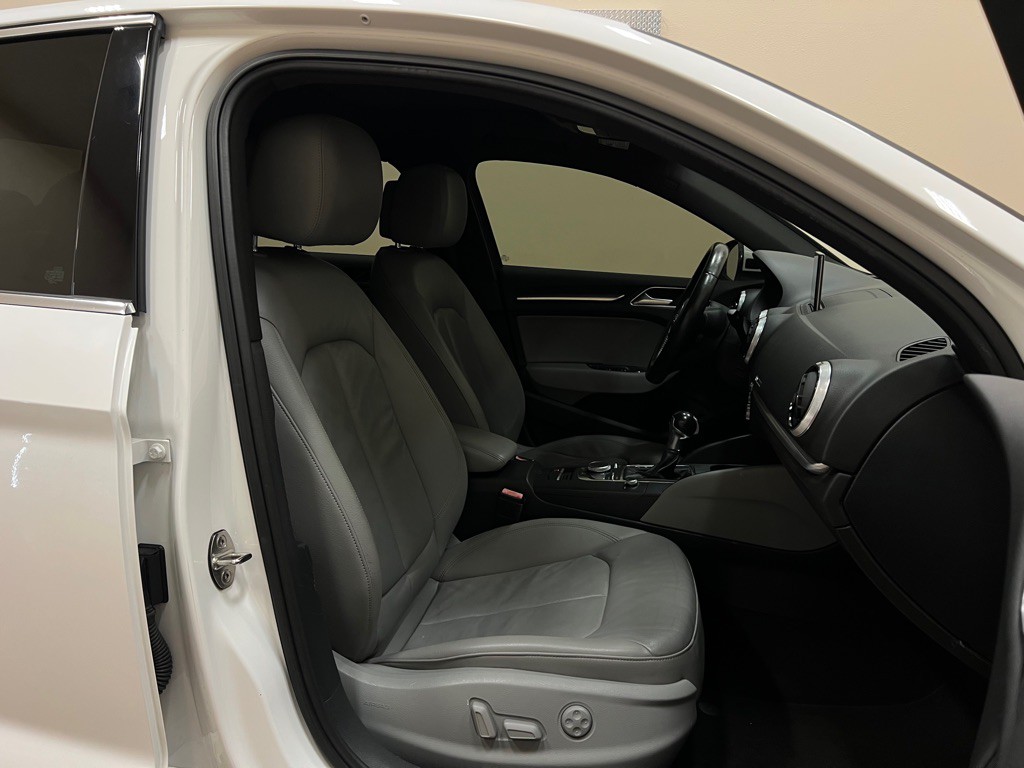 2018 Audi A3 Image 25