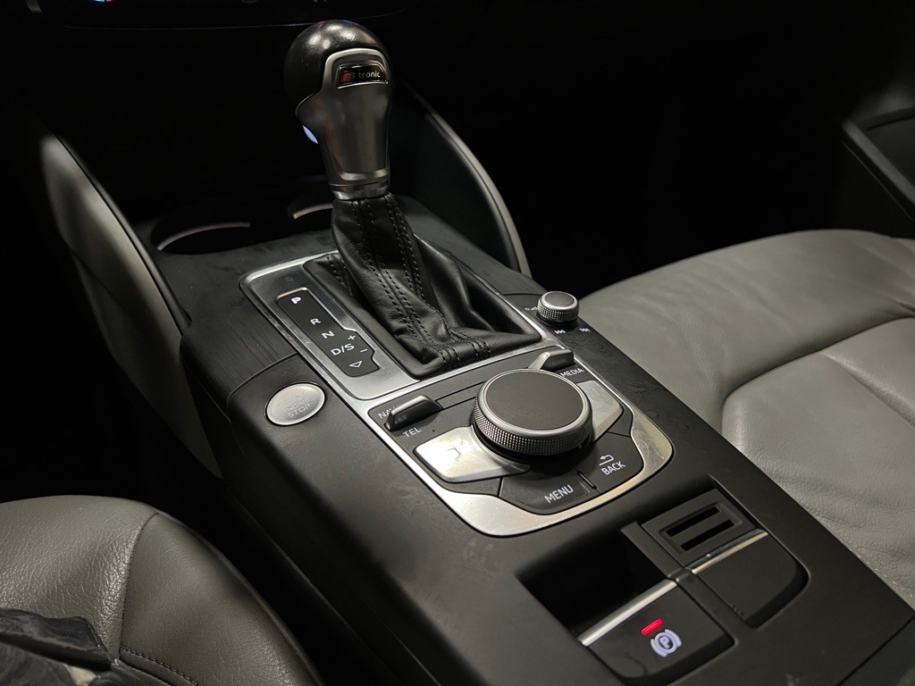 2018 Audi A3 Image 33
