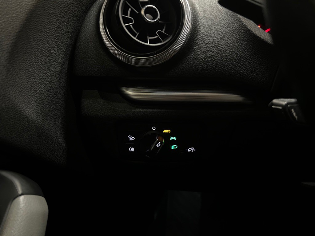 2018 Audi A3 Image 42