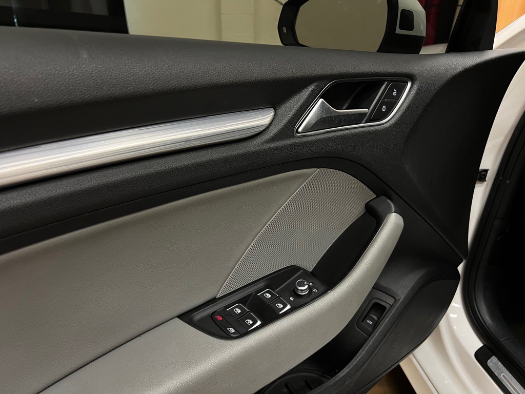 2018 Audi A3 Image 44