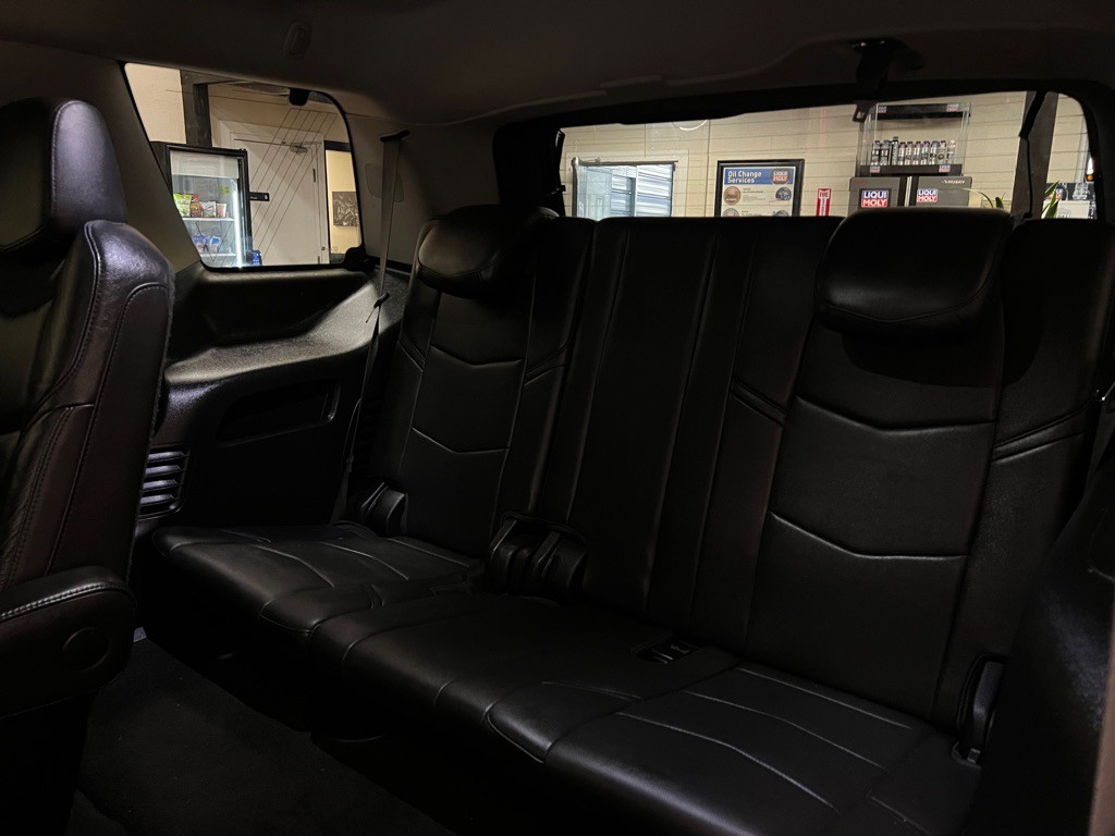 2018 Cadillac Escalade Image 22