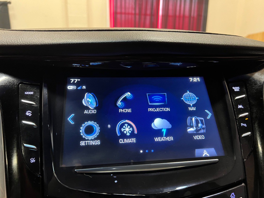 2018 Cadillac Escalade Image 42