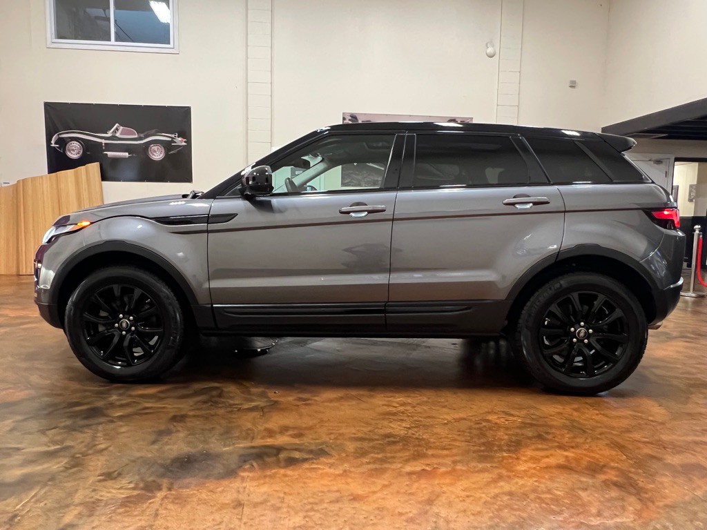 2019 Land Rover Range Rover Evoque Image 6