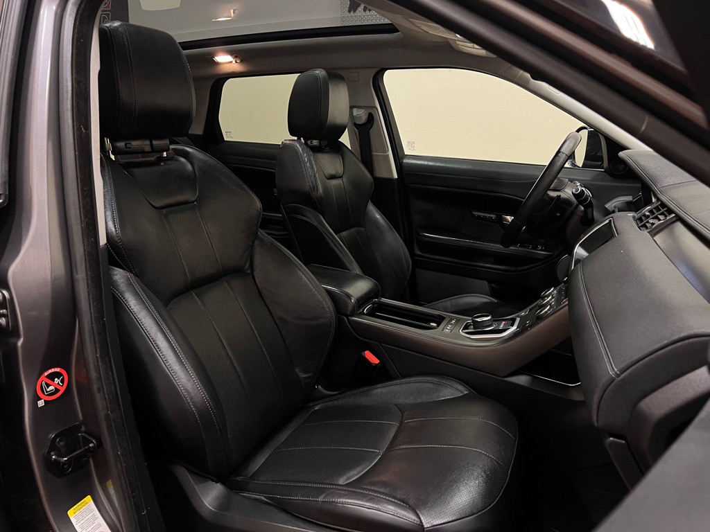 2019 Land Rover Range Rover Evoque Image 23