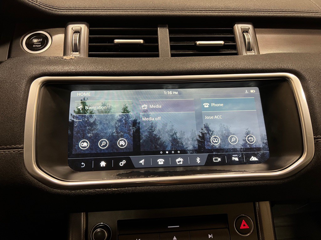 2019 Land Rover Range Rover Evoque Image 38