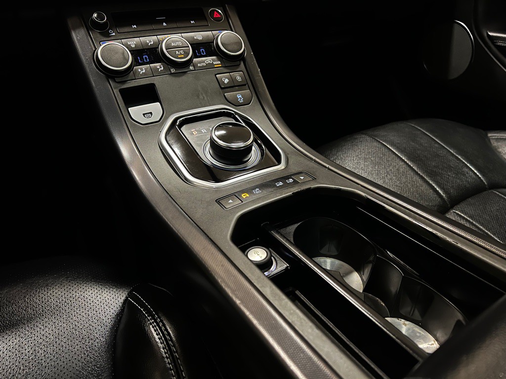 2019 Land Rover Range Rover Evoque Image 40